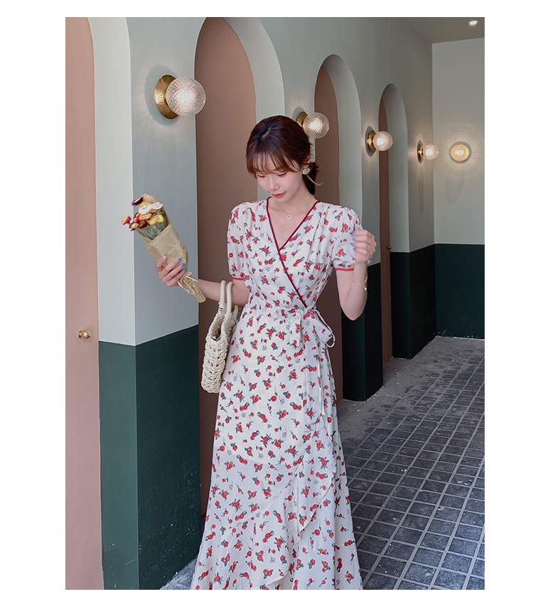 ワンピース デート ロング 袖あり Vネック かわいい 大人可愛い きれいめ シンプル カジュアル 大人 上品 おしゃれ お洒落 主役級 存在感 夏 10代 20代 30代 レディース 女性用 OL