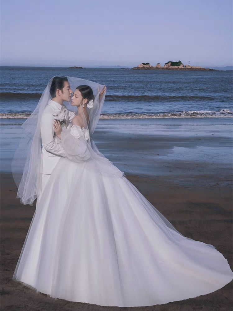 ウェディングドレス白 パーティードレス レース オフショルダー 花嫁ロングドレス 結婚式 露背 二次会 エレガント 挙式 姫系hs5154