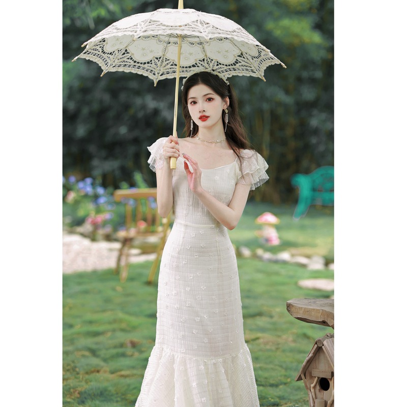 6585 ヘビー刺繍フレンチロマンチックライトラグジュアリーライトウェディングドレスフィッシュテールドレスBQ72