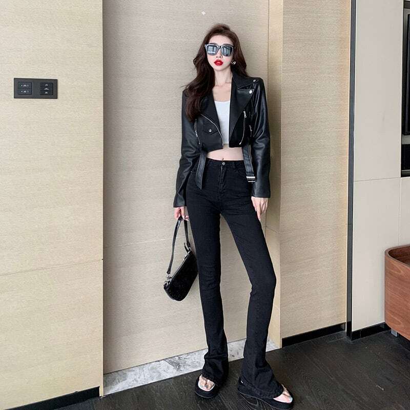 レディース ショート丈 ライダース ジャケット 2色 長袖 ジッパー Vネック 大人可愛い ママコーデ ママファッション 韓国系 オルチャン 人気 トレンド 新作 20代 30代 40代 きれいめ レ レディース ショート丈 ライダース ジャケット 2色 長袖 ジッパー Vネック 大人可愛い ママコーデ ママファッション 韓国系 オルチャン 人気 トレンド 新作 20代 30代 40代 きれいめ レ