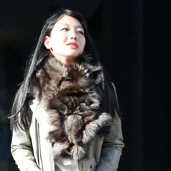 Qoo10] シルバーフォックス ダウン マフラー フ