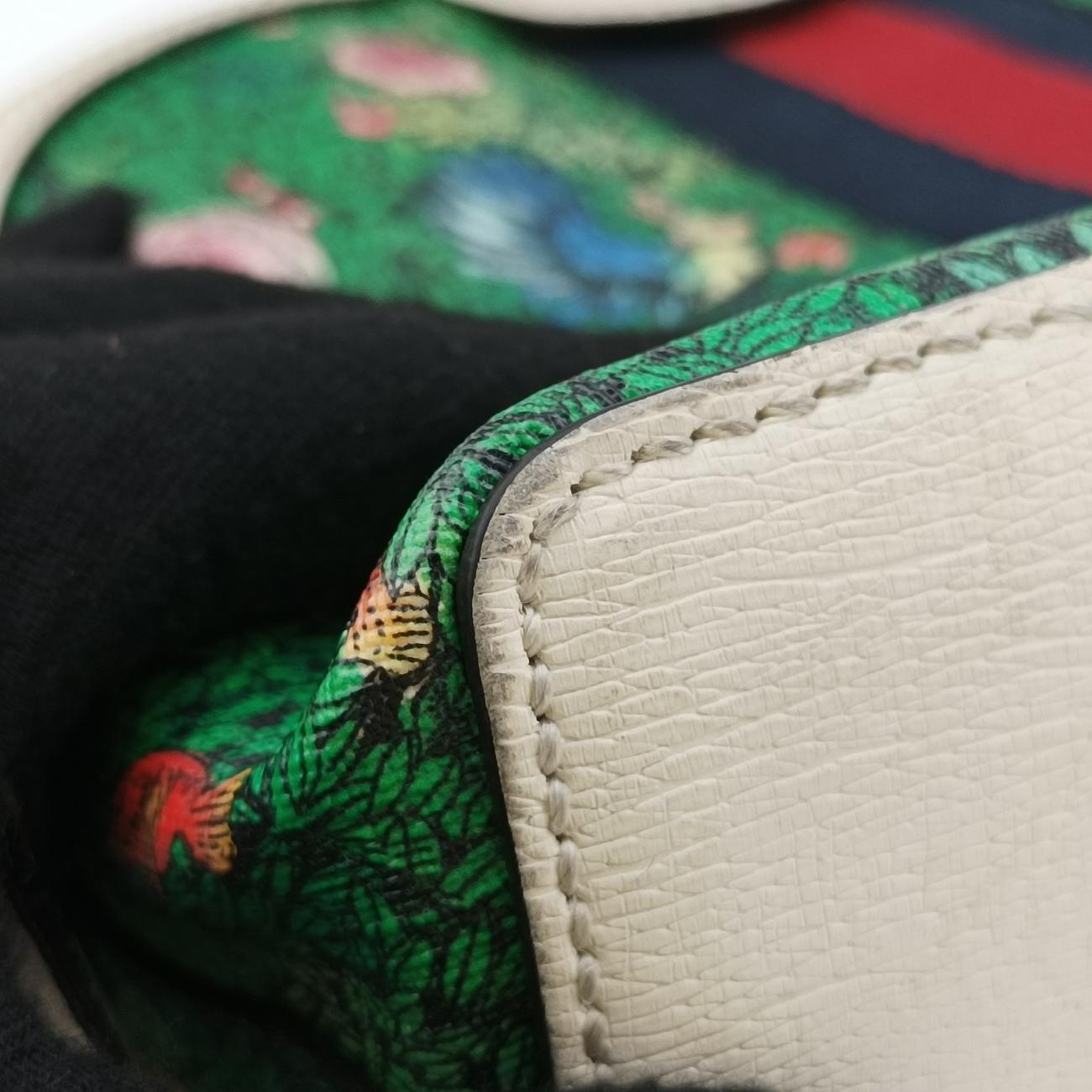 オフィディアマルチカラーPVCコーティングキャンバス499621D024791874中古 オフィディアマルチカラーPVCコーティングキャンバス499621D024791874中古