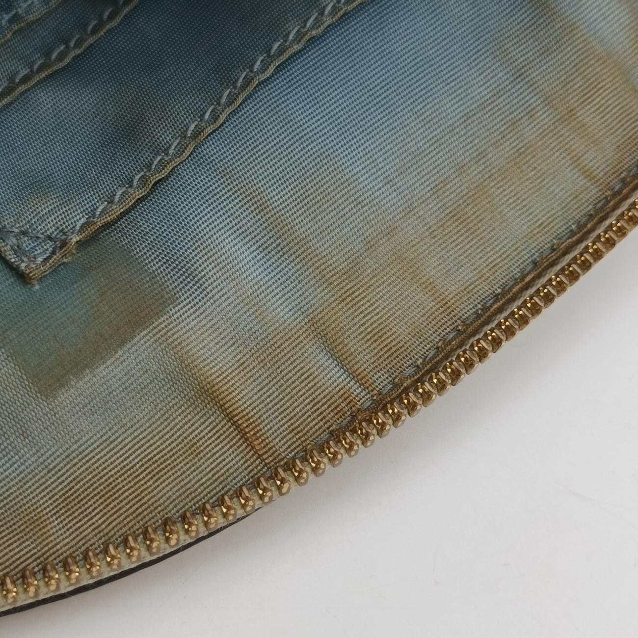 オフィディアマルチカラーPVCコーティングキャンバス499621D024791874中古 オフィディアマルチカラーPVCコーティングキャンバス499621D024791874中古