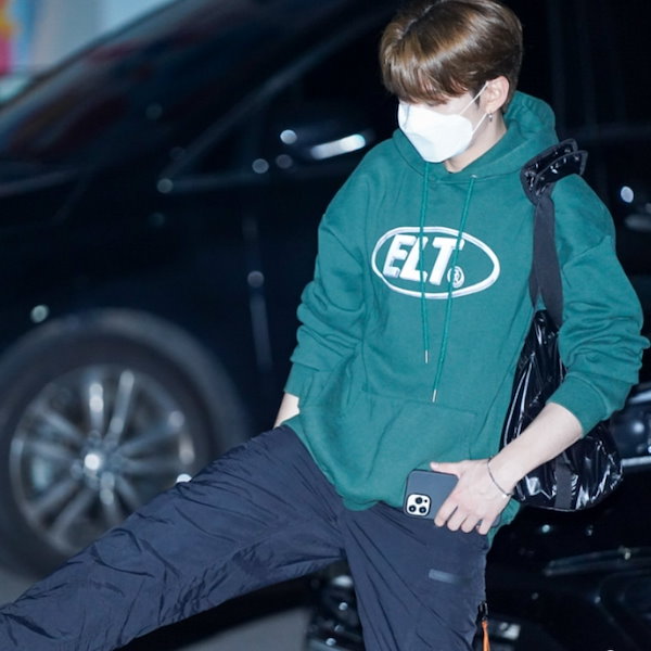 Qoo10] ELLIOTI [Monsta X キヒョン 着用] M