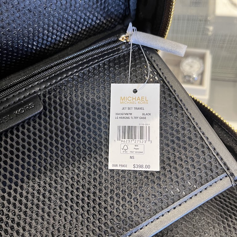 即発 正規品 USA直送 多機能トラベルコスメティックバッグ 35H3GTVN7M-BLACK 即発 正規品 USA直送 多機能トラベルコスメティックバッグ 35H3GTVN7M-BLACK