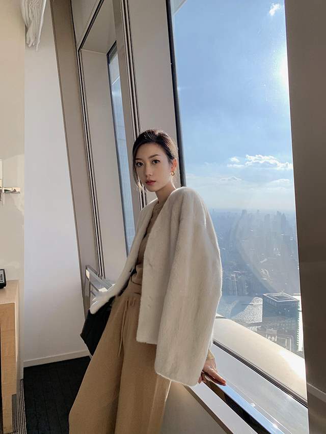 【即納】ジャケット レディース ショートコート アウター ジャケット 上着 大きいサイズ 秋 冬 ノーカラー ファーコート エコファー 暖かい 体型カバー ゆるい ふんわり カジュアル ビックシルエ