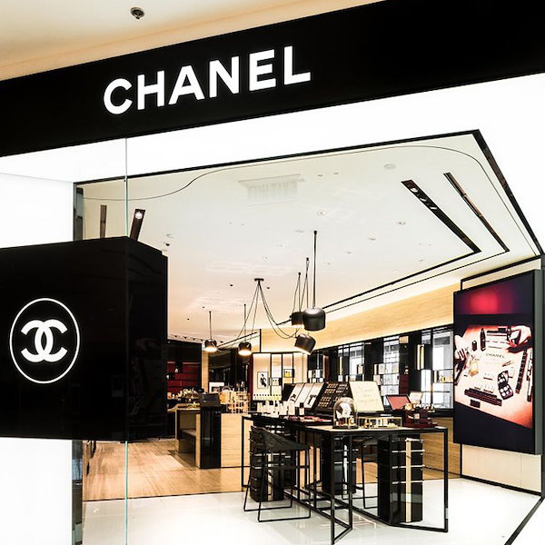 Qoo10] CHANEL コスメ ポーチ 化粧品 小物入れ コスメ