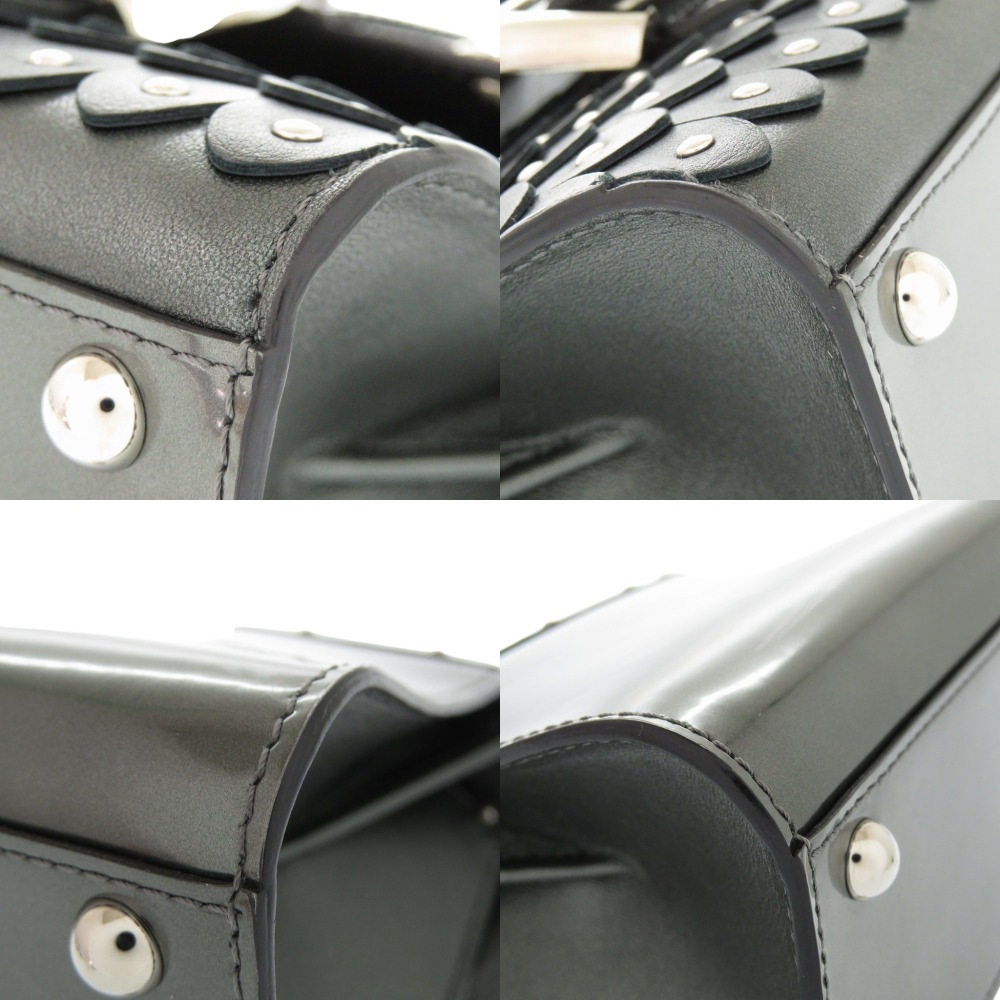 新品同様 サンルイ ブリヨン マイクロ アイロン シールド スタッズ ショルダーバッグ パテントレザー アンティークブラック 0990【中古】 レディース 新品同様 サンルイ ブリヨン マイクロ アイロン シールド スタッズ ショルダーバッグ パテントレザー アンティークブラック 0990【中古】 レディース