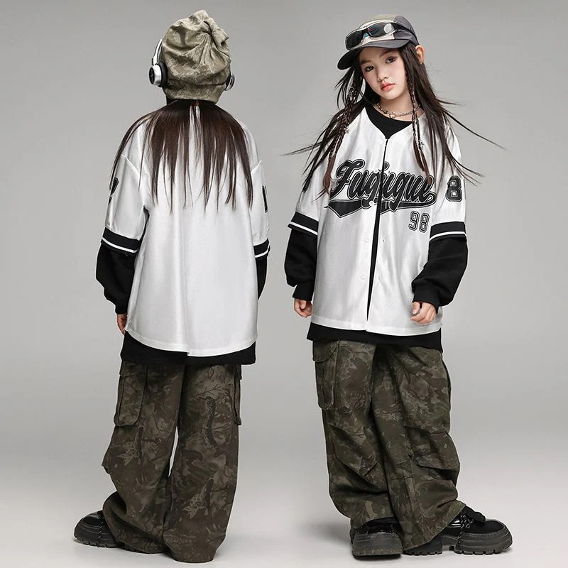 Hiphopストリートダンスの子供のファッション服の男女の子供のヒップホップのゆったりしたファッションの野球のシャツの演出服の子供のショーの服装