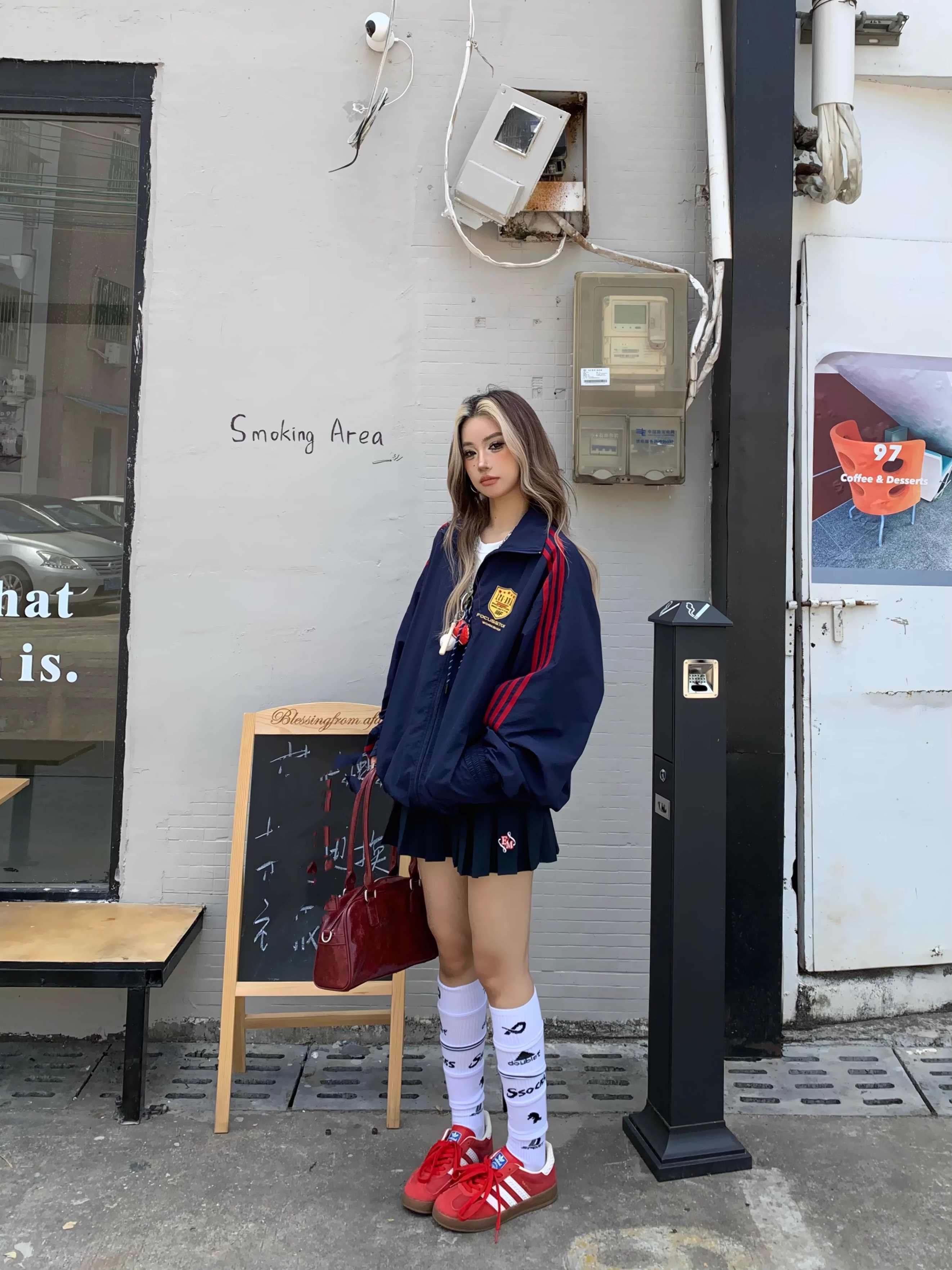 今年 秋冬 韓国 かわいい レディース ハイネックアウターフーディーロゴブルゾン長袖シルエットトップスサイド冬カジュアルファッション系サイズお出かけフル丈トラック 今年 秋冬 韓国 かわいい レディース ハイネックアウターフーディーロゴブルゾン長袖シルエットトップスサイド冬カジュアルファッション系サイズお出かけフル丈トラック