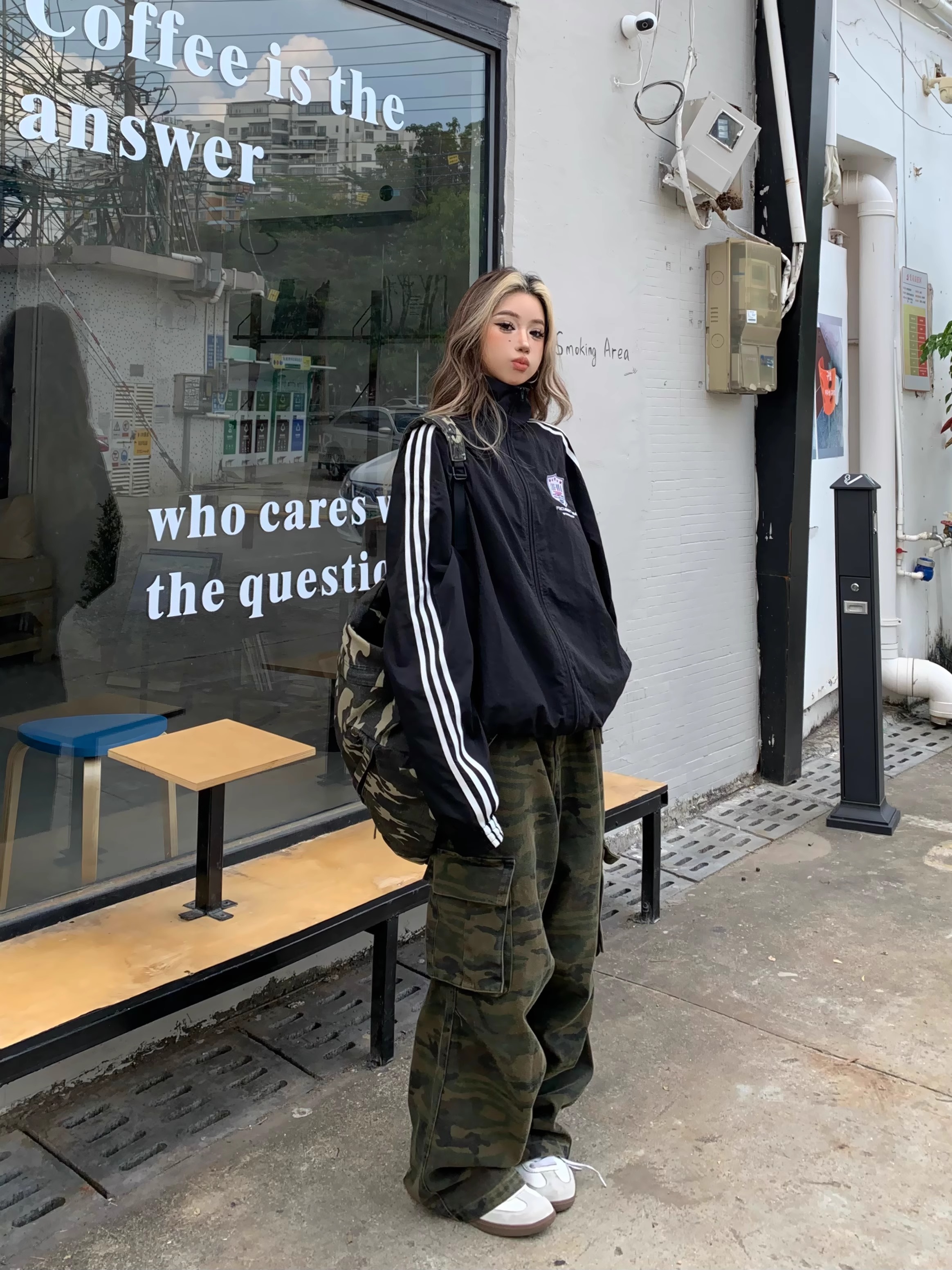 今年 秋冬 韓国 かわいい レディース ハイネックアウターフーディーロゴブルゾン長袖シルエットトップスサイド冬カジュアルファッション系サイズお出かけフル丈トラック 今年 秋冬 韓国 かわいい レディース ハイネックアウターフーディーロゴブルゾン長袖シルエットトップスサイド冬カジュアルファッション系サイズお出かけフル丈トラック