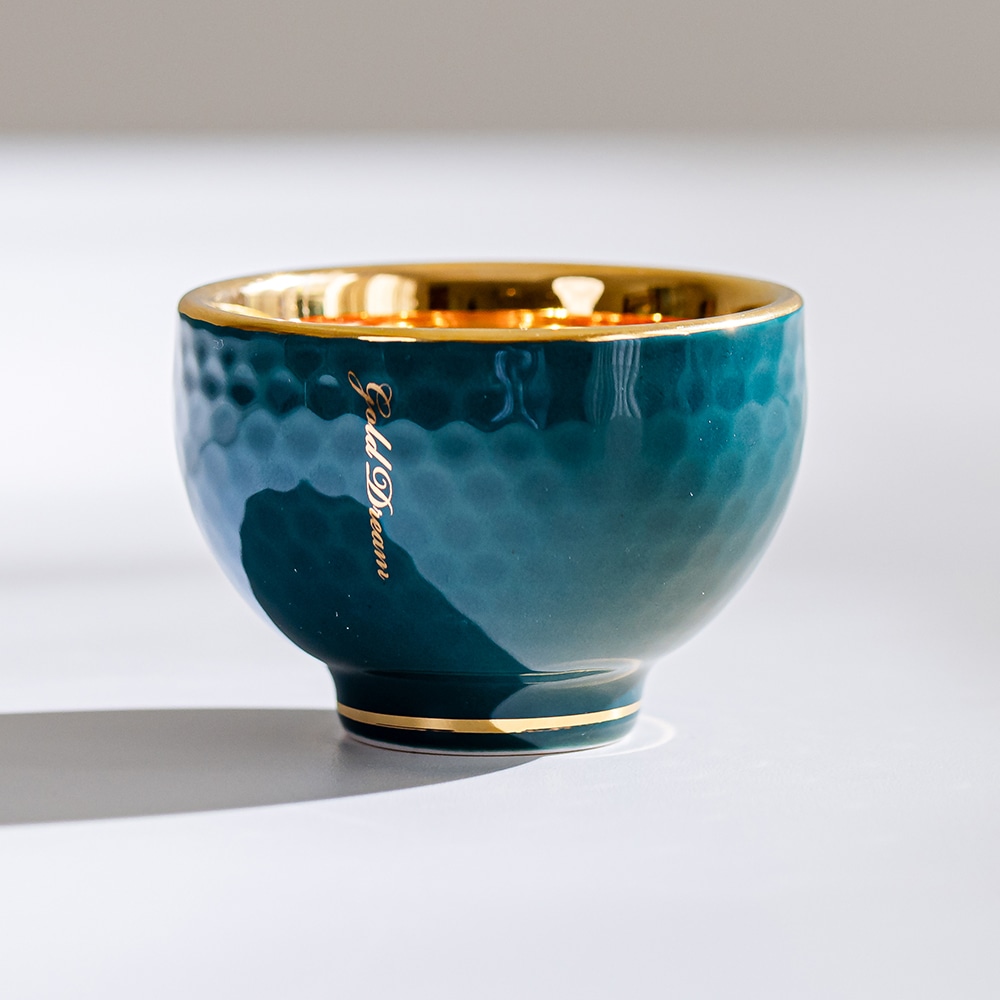 高級感あふれる贈り物 ギフト - ゴールドドリーム24K金杯 ドイツ製24K金 ホールインワン記念 ゴルフボール 陶器