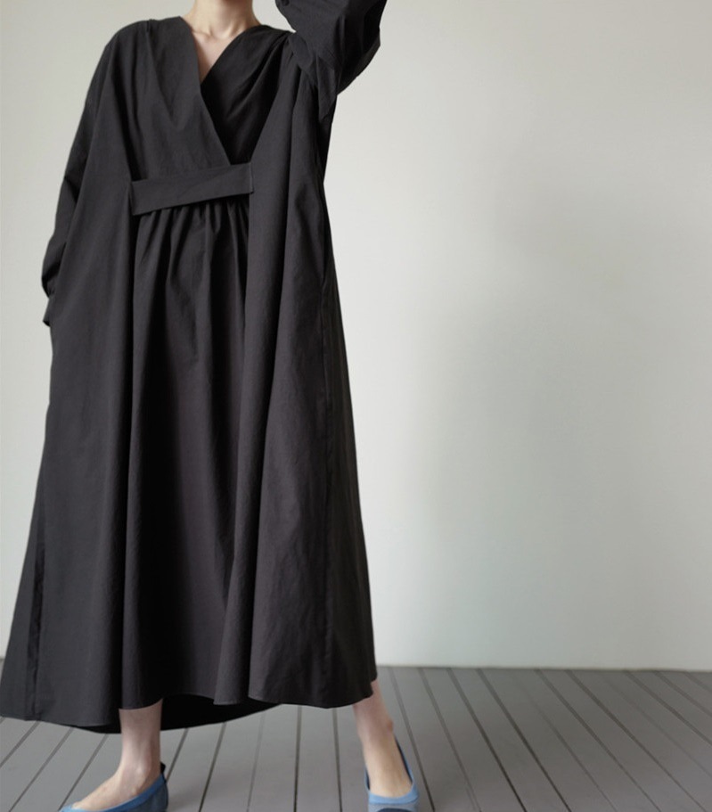 ワンピース 膝下 ロング ロング丈 l マキシ丈 袖あり 長袖 Vネック カシュクール 襟なし 切り替えデザイン ハイウエスト 綿 シンプル カジュアル 大人 おしゃれ お洒落 ルーズ 個性的 ワンピース 膝下 ロング ロング丈 l マキシ丈 袖あり 長袖 Vネック カシュクール 襟なし 切り替えデザイン ハイウエスト 綿 シンプル カジュアル 大人 おしゃれ お洒落 ルーズ 個性的