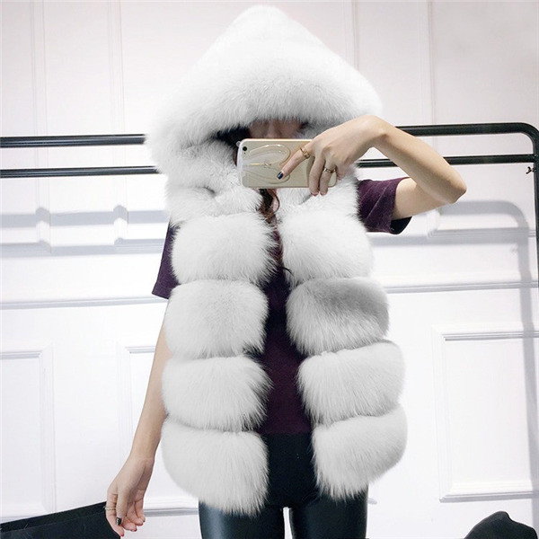 毛皮ベスト フード付き毛皮ベスト