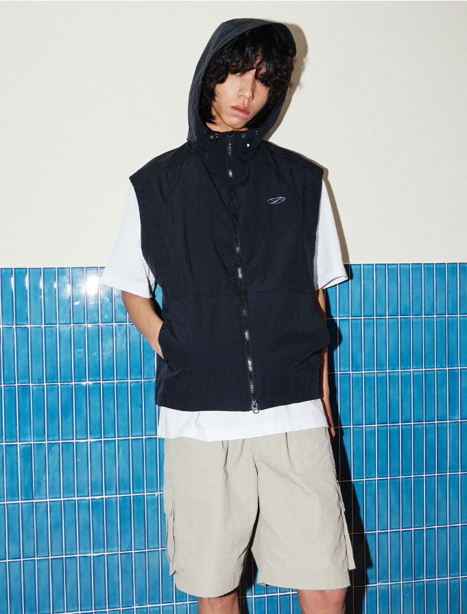 【1993studio】24SS★ Symbol Logo Nylon Hood Vest 1993studio] Symbol Logo Nylon Hood Vest ベスト