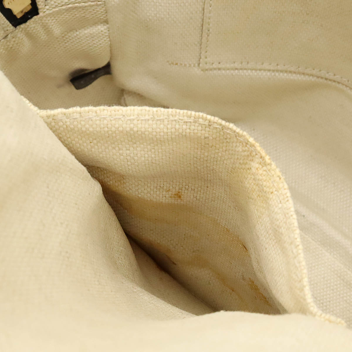 ソーホー バックパック リュックサック チェーンショルダー レザー ブラック 黒 ゴールド金具 536192 ソーホー バックパック リュックサック チェーンショルダー レザー ブラック 黒 ゴールド金具 536192