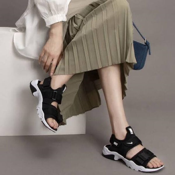 ★韓国の人気★送料無料・関税込★Nike★CANYON SANDAL★ ☆韓国の人気☆送料無料・関税込☆Nike☆CANYON SANDAL☆ 靴・