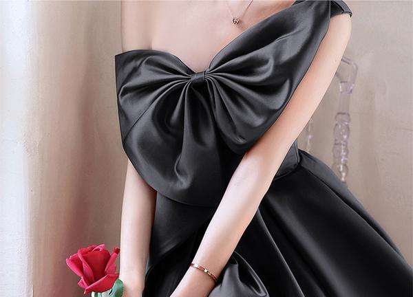 6月の新製品夏の新着商品 ワンショルダードレス イブニングドレス ウェディングドレス ウエディングドレス レッド 赤 黒 ピンク 前撮り ドレス カラードレス 演奏会 二次会 花嫁 ロング 前撮りドレ