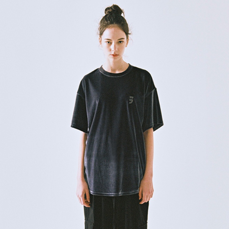 【A NOTHING】DROP-SHOULDER VELVET 1/2 TEE BTS ジョングク着用 ○A NOTHING○DROP-SHOULDER VELVET 1/2 TEE BTSジョングク着用