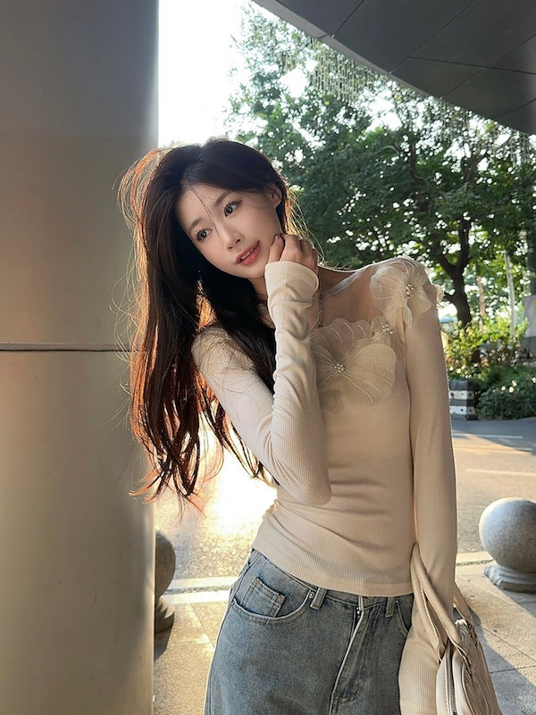 Qoo10] 2025 シアー花柄ニットトップス コア