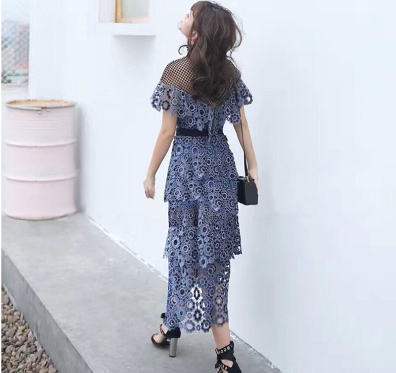 レースティアードワンピース ワンピース ティアードワンピース 膝丈 ひざ丈 袖あり 半袖 ハイネック フレア レース 透け感 シースルー ポリエステル かわいい 大人可愛い シンプル カジュアル 大人