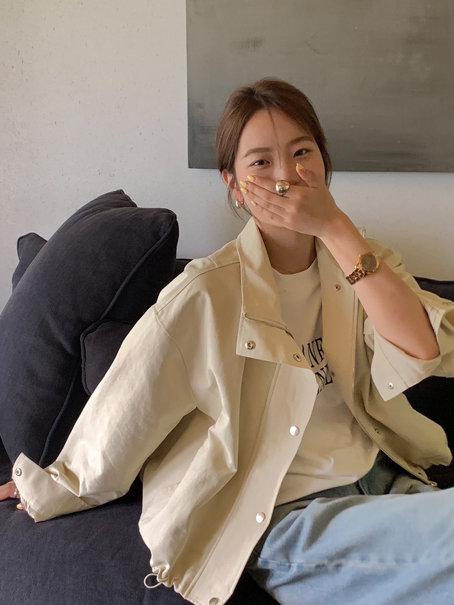 AWアウター【高.品.質】2024秋 新作 おしゃれ 気質 ショット丈 コート 百掛け ジャケット トップス アウター 着痩せ 流行り 高級感 ジャケット