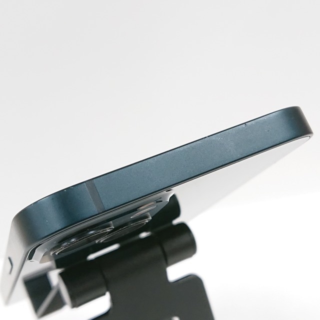 【ジャンク品】iPhone13 256GB docomo ミッドナイト 送料無料 本体 c07779 【中古】 mdprevattcaulkingandwaterproofing.com