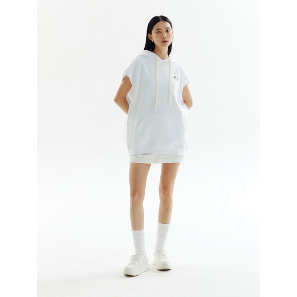 チャウウーロゴノースリーブパーカー_CW1A_T13WU チャウウーロゴノースリーブパーカー_CW1A_T13WU