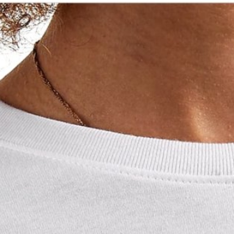 ナイキレディーススポーツウェアエッセンシャルアイコンフューチャーショートスリーブ T シャツ DX7906_100 ナイキレディーススポーツウェアエッセンシャルアイコンフューチャーショートスリーブ T シャツ DX7906_100