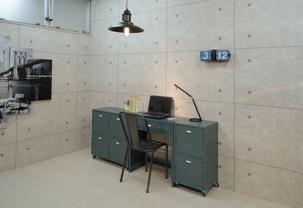 チェスト4D TPN-31BK TPN-31GR 扉付き キャビネット おしゃれ キャスター付 ロッカー チェスト 4D 棚 収納 店舗 事務所 ブラック グリーン チェスト4D TPN-31BK TPN-31GR 扉付き キャビネット おしゃれ キャスター付 ロッカー チェスト 4D 棚 収納 店舗 事務所 ブラック グリーン