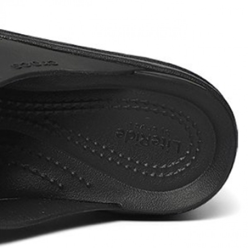 クロックスブルックリンフリップ 208727_001