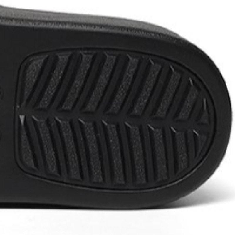 クロックスブルックリンフリップ 208727_001