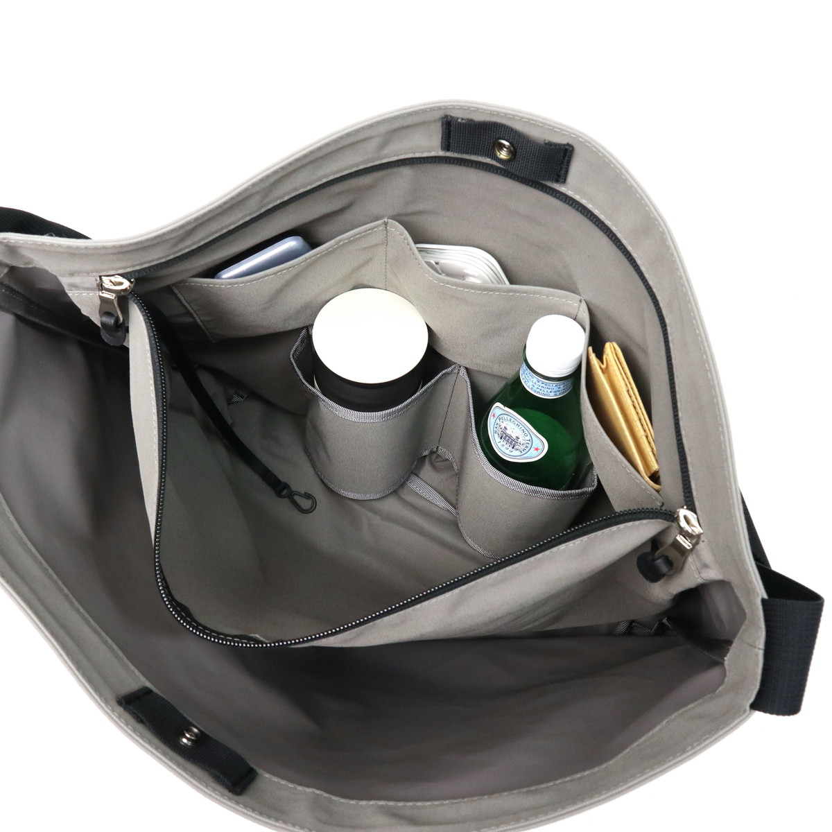 SIMPLICITY PLUS SHOULDER M 斜めがけ 大容量 撥水 メンズ レディース