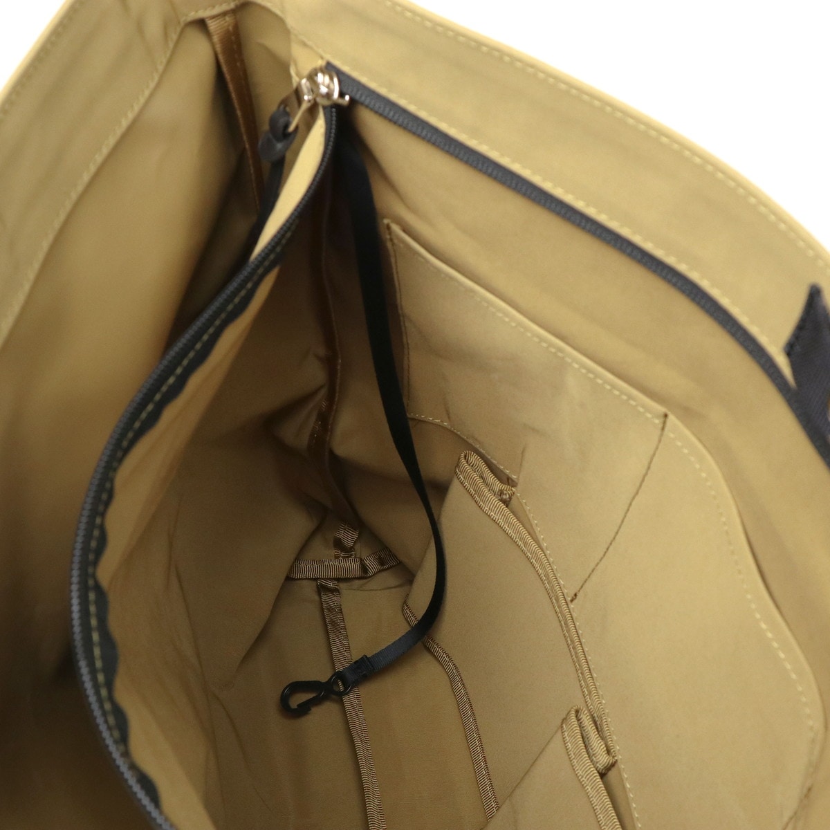 SIMPLICITY PLUS SHOULDER M 斜めがけ 大容量 撥水 メンズ レディース