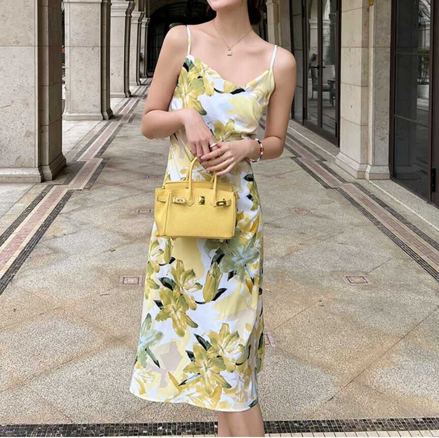 ワンピース 上着 人気 おすすめ おしゃれ お洒落 激安 安い プチプラ 肩出し ノースリーブ ラウンドネック 肌見せ とろみ 背中開き 丸首 柄 フリル プリント 花柄 ポリエステル lo ワンピース 上着 人気 おすすめ おしゃれ お洒落 激安 安い プチプラ 肩出し ノースリーブ ラウンドネック 肌見せ とろみ 背中開き 丸首 柄 フリル プリント 花柄 ポリエステル lo