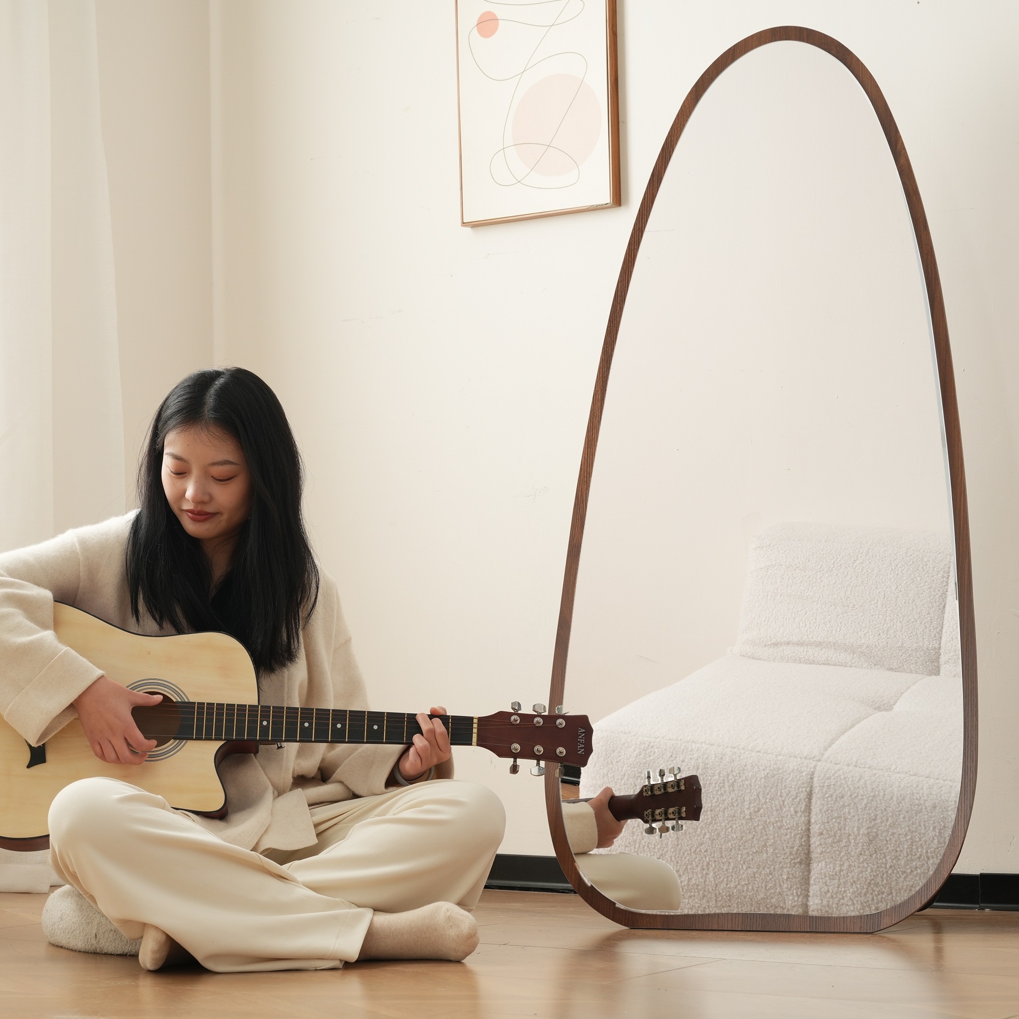 【国内出荷】全身鏡 水滴型 姿見鏡 北欧 木目調 スタンドミラー 壁掛けミラー 立てかけ 姿見 鏡 ミラー おしゃれ 飛散防止 150*70CM ブラウン