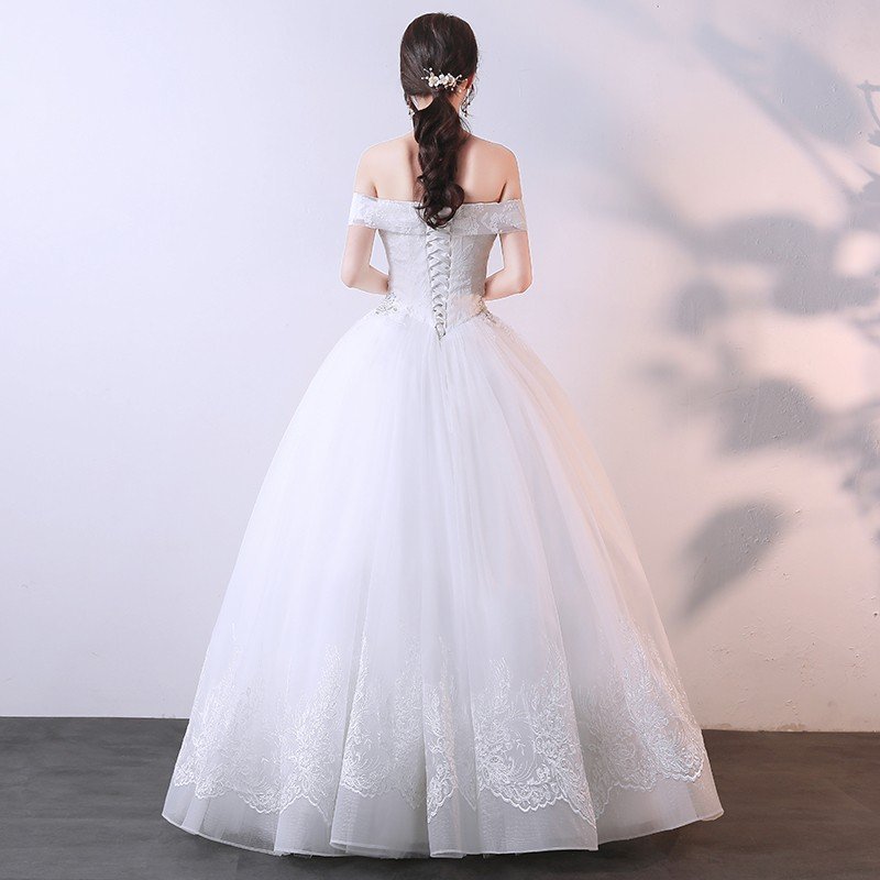 ウェディングドレス 白 レース 結婚式 花嫁 シンプル ロングドレス 袖あり ブライダル 二次会 パーティードレス 披露宴 プリンセスドレス 大きいサイズ