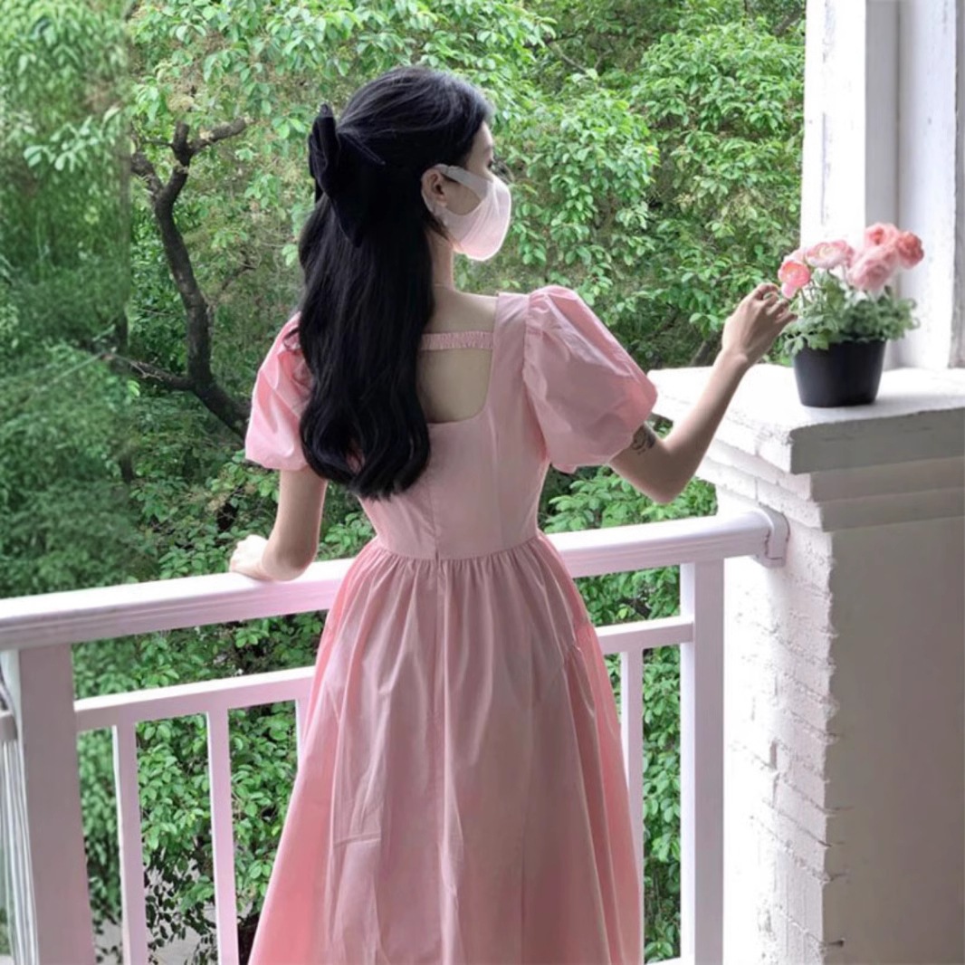 【1点ご購入 で10点プレゼントいたします】2025ピンクパフスリーブ小柄ワンピース女性ウエストアップ初恋スカートミディアムスカート 【1点ご購入 で10点プレゼントいたします】2025ピンクパフスリーブ小柄ワンピース女性ウエストアップ初恋スカートミディアムスカート