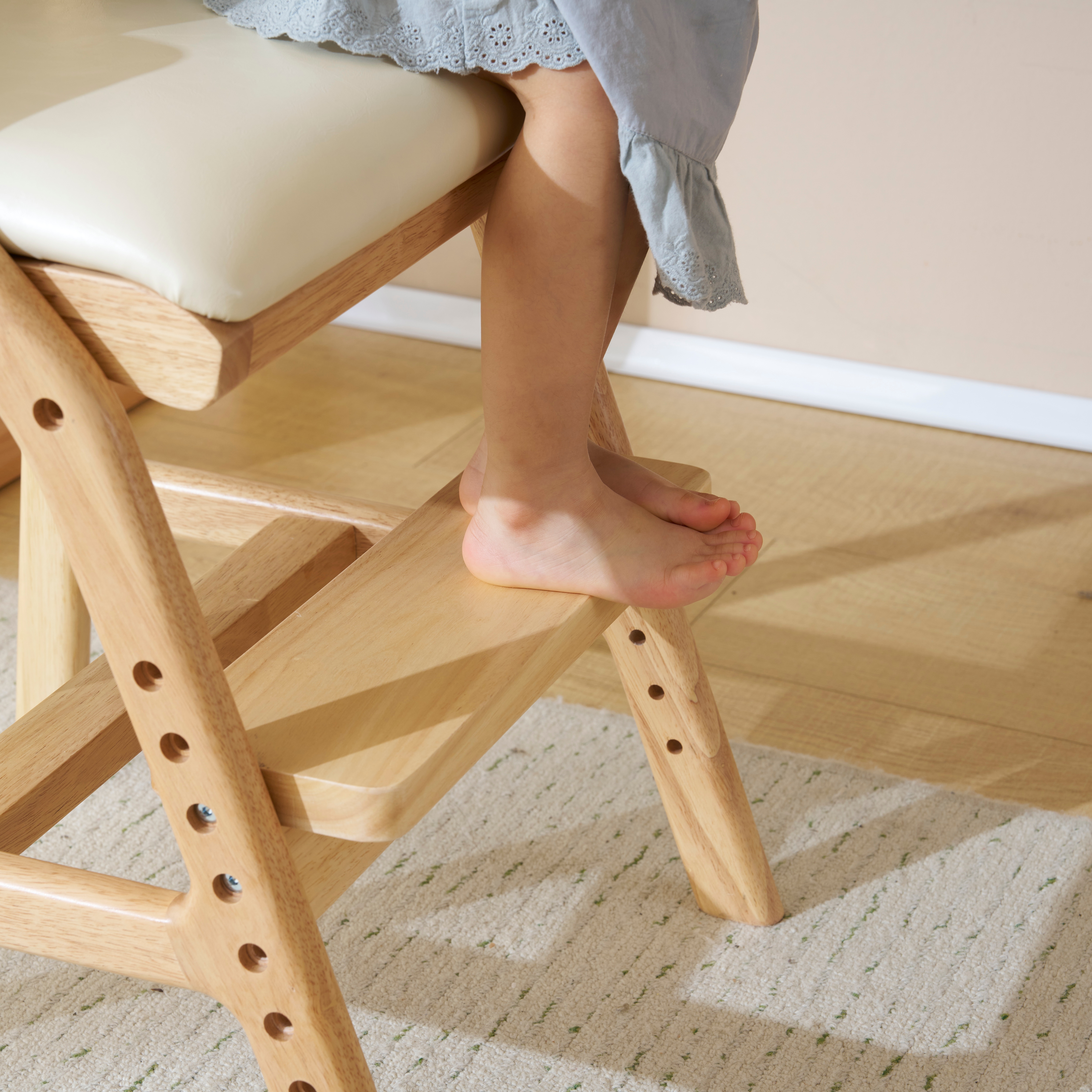 【国内出荷 - 3日配達】【2個】 ベージュ-pu 学習チェア 学習椅子 木製 姿勢 子供 キッズチェア ハイチェア ダイニングチェア 椅子 高さ調整 シンプル コンパクト 組立て 板座 足置き 【国内出荷 - 3日配達】【2個】 ベージュ-pu 学習チェア 学習椅子 木製 姿勢 子供 キッズチェア ハイチェア ダイニングチェア 椅子 高さ調整 シンプル コンパクト 組立て 板座 足置き