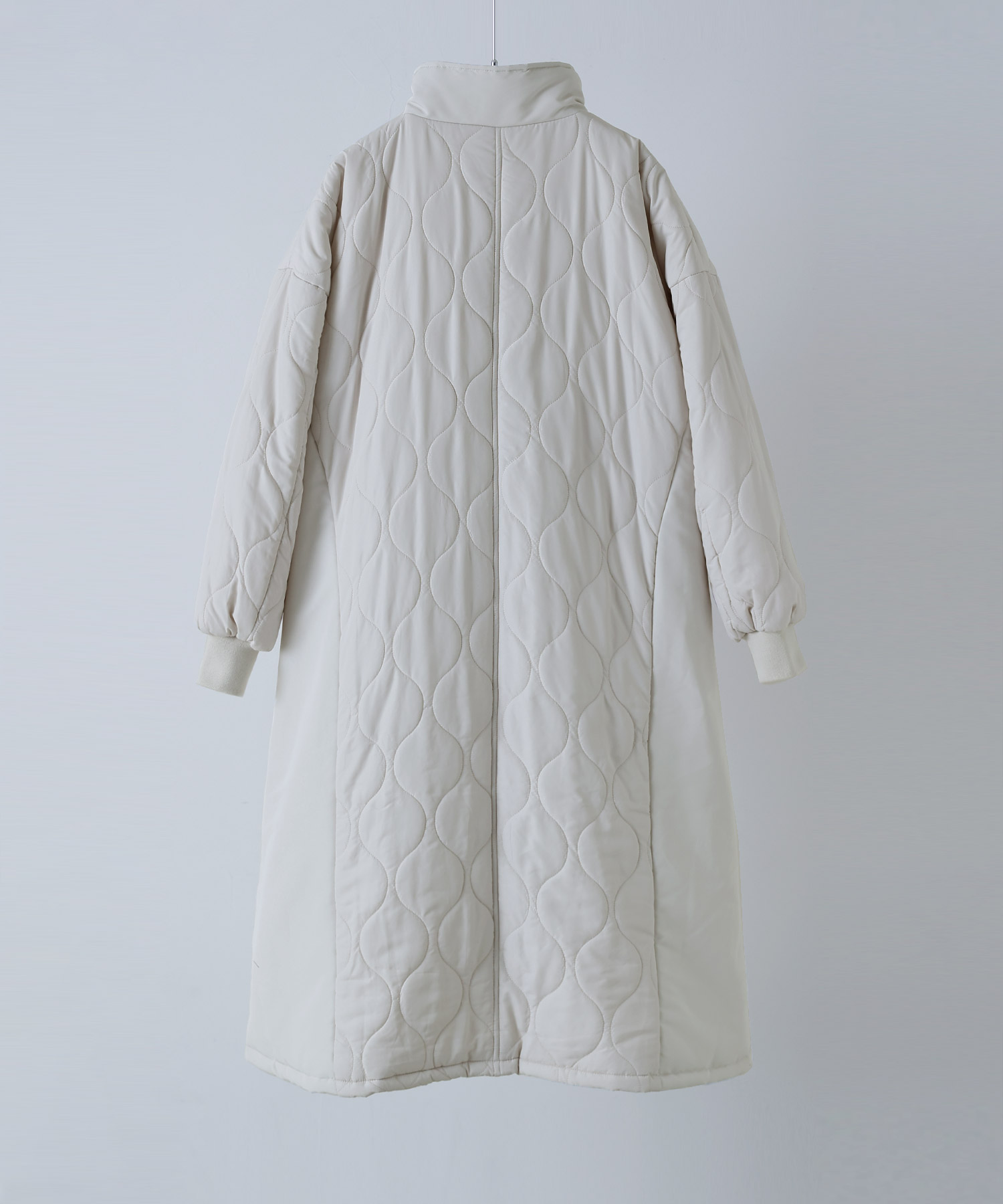 Qoo10 etoll. キルティング切替オフラインロング 無地