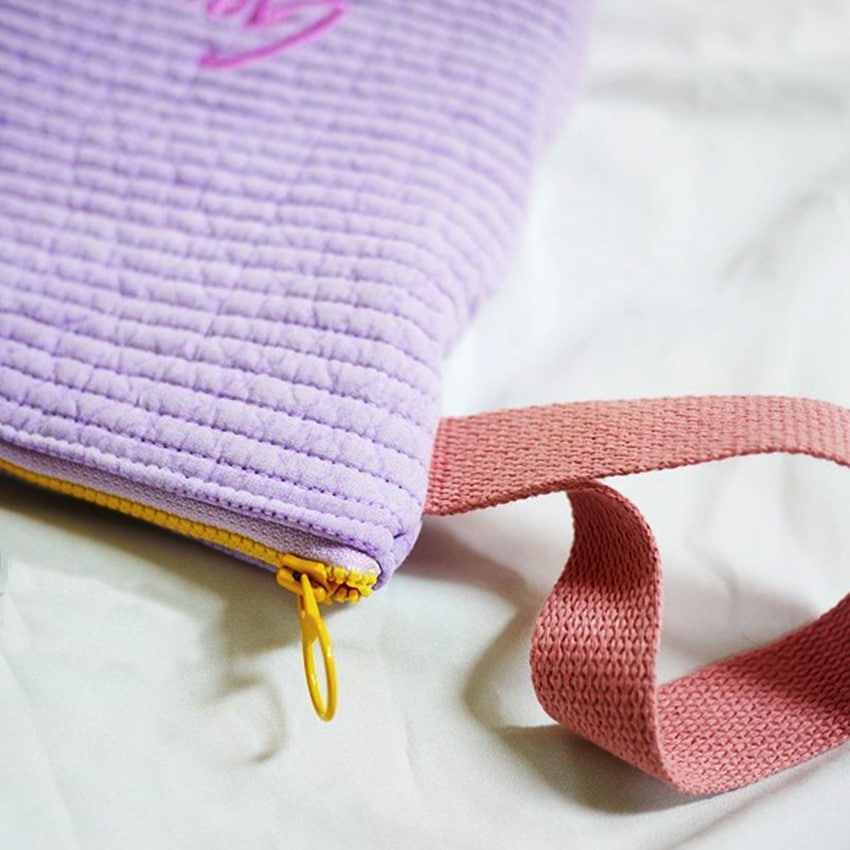 【1つ買うと10個無料】ハングル刺繍可能! ヌビ素材 刺繍入りポーチ MサイズLサイズ メイクポーチ420化粧ポーチ-大容量 【1つ買うと10個無料】ハングル刺繍可能! ヌビ素材 刺繍入りポーチ MサイズLサイズ メイクポーチ420化粧ポーチ-大容量