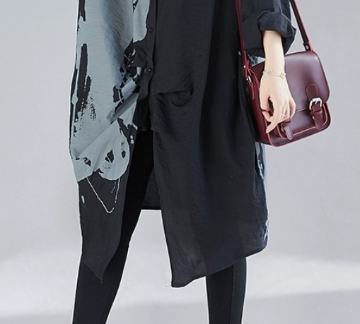 模様入り長袖ロングシャツ トップス ロング丈 袖あり 柄入り 個性的 ゆったり 長袖 爽やか 大人スタイル 大人可愛い きれいめ シンプル カジュアル 大人 上品 おしゃれ かっこいい レトロ