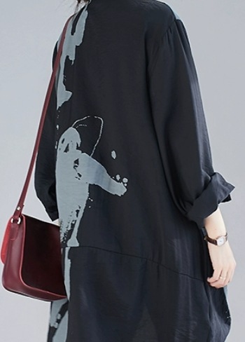 模様入り長袖ロングシャツ トップス ロング丈 袖あり 柄入り 個性的 ゆったり 長袖 爽やか 大人スタイル 大人可愛い きれいめ シンプル カジュアル 大人 上品 おしゃれ かっこいい レトロ