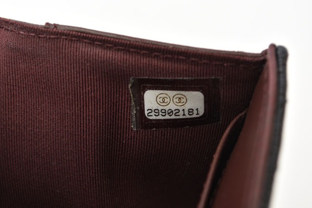 シャネル コインケース/ミニ財布 CHANEL コンパクトウォレット/A84401/3つ折り財布 キャビアスキン クラシック A84401 ブラック
