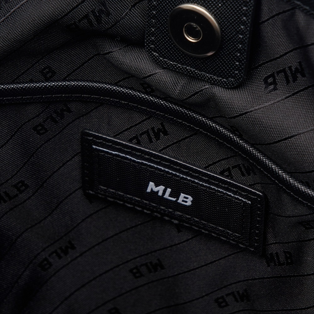 MLB ビッグ クラシック モノグラム ジャカード バケットバッグ L MLB KOREA MONOGRAM JACQUARD BUCKET BAG ユニセックス 男女兼用
