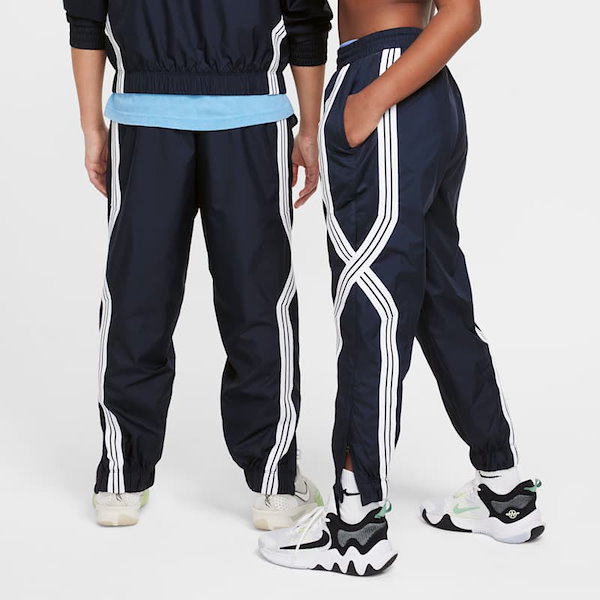 Qoo10] NIKE キッズ ウィンドブレーカーパンツ 140