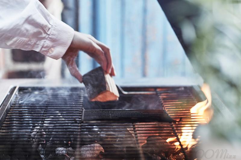 GRILLSKAR グリルシェール アウトドア用キッチン シンクユニット/チャコールバーベキュー付き - ステンレススチール 258x147 cm GRILLSKAR グリルシェール アウトドア用キッチン シンクユニット/チャコールバーベキュー付き - ステンレススチール 258x147 cm