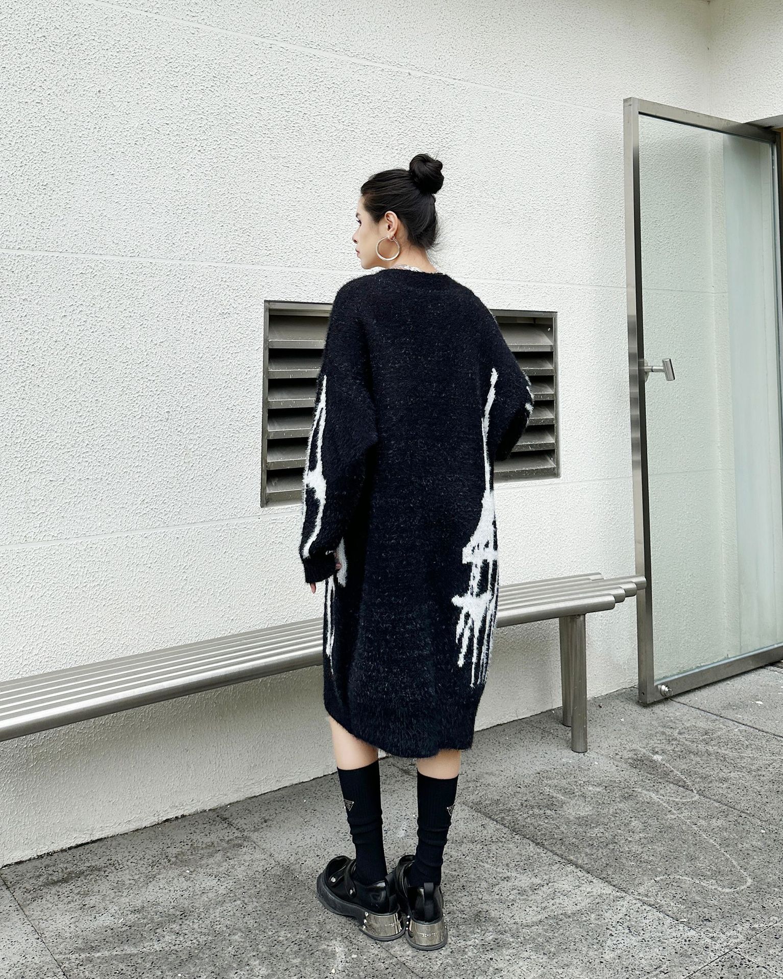 【J.Fashion】 ロングニット おしゃれ 個性的なデザイン ニットワンピース vネック レディース ロングセーター メガ割 【J.Fashion】 ロングニット おしゃれ 個性的なデザイン ニットワンピース vネック レディース ロングセーター メガ割