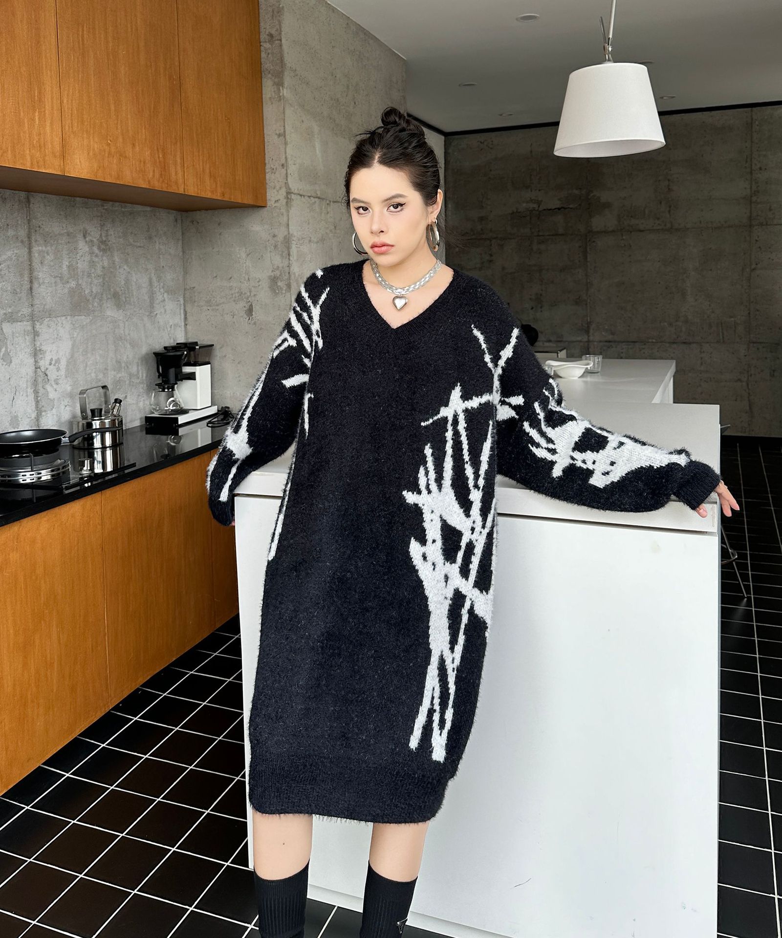 【J.Fashion】 ロングニット おしゃれ 個性的なデザイン ニットワンピース vネック レディース ロングセーター メガ割 【J.Fashion】 ロングニット おしゃれ 個性的なデザイン ニットワンピース vネック レディース ロングセーター メガ割