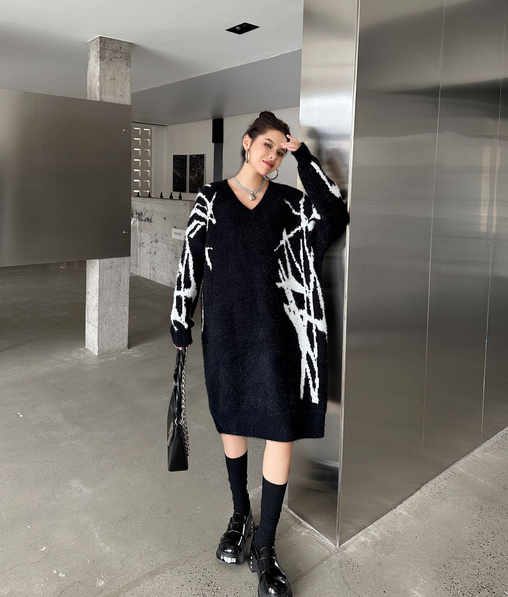 【J.Fashion】 ロングニット おしゃれ 個性的なデザイン ニットワンピース vネック レディース ロングセーター メガ割 【J.Fashion】 ロングニット おしゃれ 個性的なデザイン ニットワンピース vネック レディース ロングセーター メガ割